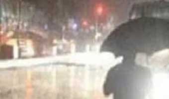 রাতে ৬০ কি.মি. বেগে ঝড়ো হাওয়াসহ বৃষ্টির আভাস রাতে ৬০ কি.মি. বেগে ঝড়ো হাওয়াসহ বৃষ্টির আভাস