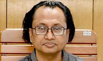 আমন্ত্রণ পেলে আবার ভারত যাব: তথ্য উপদেষ্টা আমন্ত্রণ পেলে আবার ভারত যাব: তথ্য উপদেষ্টা